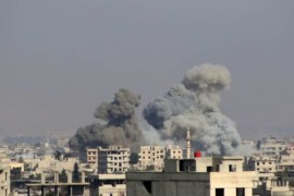 على مشارف السنة الرابعة للتدخل الروسي.. نظام الأسد قصف السوريين بنحو 3 آلاف برميل متفجر