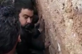 الجيش الحر يعلن اسر العشرات من قوات الاسد