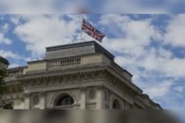 وزارة الخارجية البريطانية :لا حصانة لمن يستخدم الأسلحة الكيميائية.