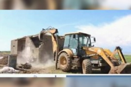 ميليشات pyd تهدم منازل المواطنين  في القحطانية.