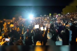 مظاهرة عارمة في محافظة درعا احتجاجاً على الوضع المعيشي.