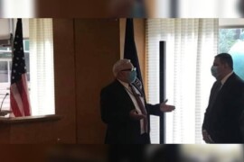 رياض حجاب يعقد اجتماعاً مع مسؤول أمريكي في واشنطن