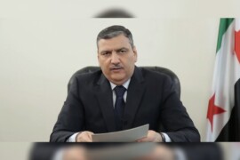مقارنة بين احتفاء واشنطن بحجاب وإهانة روسيا للأسد