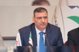 بين دعوة حجاب ومبادرة الائتلاف.. ما الذي ينتظره السوريون؟