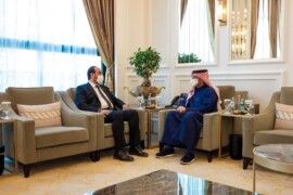 الدكتور نصر الحريري  يجتمع مع نائب رئيس مجلس الوزراء وزير الخارجية  القطري.