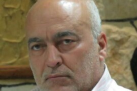 عضو مجلس الادارة ومدير مكتب الرابطة في عفرين ازاد عثمان : PKK في شنگال .. خرج من الباب وعاد من النافذة