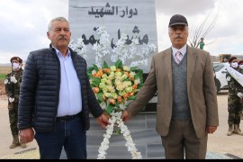 رابطة المستقلين الكرد السوريين تشارك بازالة الستارة عن دوار الشهيد مشعل التمو و رفع سارية علم الثورة السورية  في عفرين