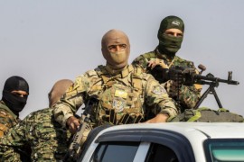 مجموعة مكونة من سبعة عناصر من  ميليشيات قسد تفرٌُ إلى جهة مجهولة .