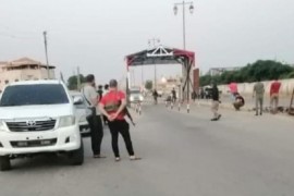 مجهولون يستهدفون مقر للمخابرات الجوية التابع لنظام الأسد في مدينة داعل في ريف درعا .