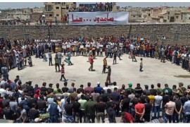 مظاهرات في “درعا البلد” احتجاجاً على حصار قوات الأسد وروسيا