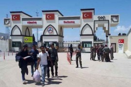 ميليشيات pyd-pkk تعتقل عائلة قادمة من تركيا لقضاء إجازة العيد.