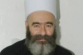 زعيم الموحدين الدروز: نقف إلى جانب الأهالي في مدينة درعا