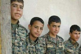 رجل وزوجته يحاولان حرق نفسيها احتجاجاً على خطف طفلهما من قبل ميليشيات pyd-pkk الارهابية .
