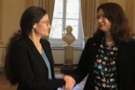 حزب الألوان المختلفة السويدي يتقدم بشكوى جنائية ضد وزيرة الخارجية اثر لقاءها مع الهام احمد الارهابية .