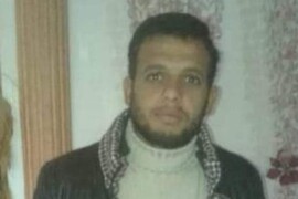 قوات تنظيم الأسد الأرهابي تقتل عسكري منشق تحت التعذيب في إحدى مراكز الاعتقال التابعة لها.