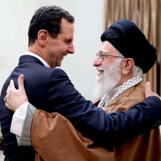 ما مصلحة إيران في إعادة تأهيل الأسد؟