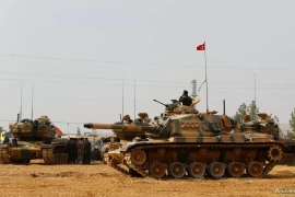 المدفعية التركية تستهدف مواقع ميليشيات pyd-pkk الارهابية في ريف كوباني (عين العرب).