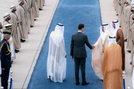 النظام السوري و”الحضن العربي”.. انعطافة وأبواب مشرّعة ومبادرات