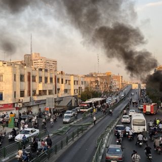 احتجاجات إيران.. حقائق عن استهداف عيون المتظاهرين بالرصاص