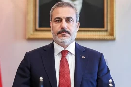 تركيا تعلن أن منفذي الهجوم الارهابي على أنقرة قدموا من الأراضي السورية.