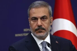 تركيا تؤكد مجددا انها لن تنتظر الاذن من أحد لمحاربة ميليشيات pyd-pkk الإرهابية في سوريا والعراق.