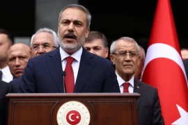 هاجم وزير الخارجية التركي هاكان فيدان النظام السوري، واتهمه بعرقلة جهود الحل في سوريا.